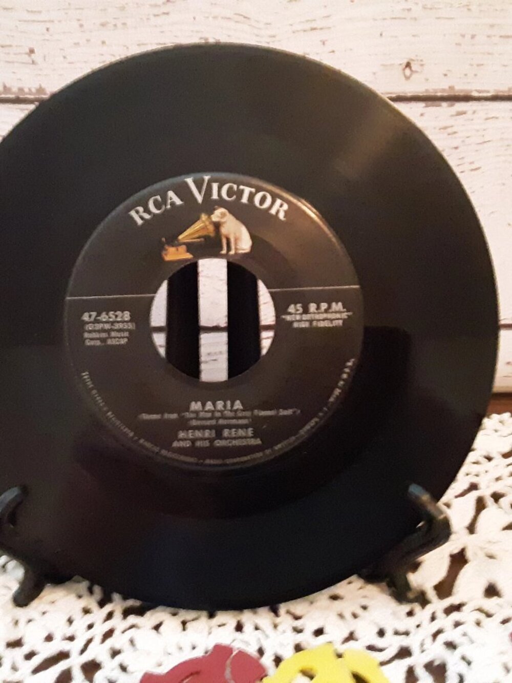 Henri Rene - Taquito Militar / Maria